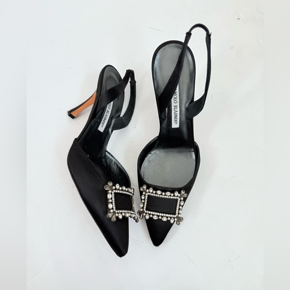 Manolo Blahnik Black Satin Leather Crystal Embellished Slingback Pumps Eu 38.5